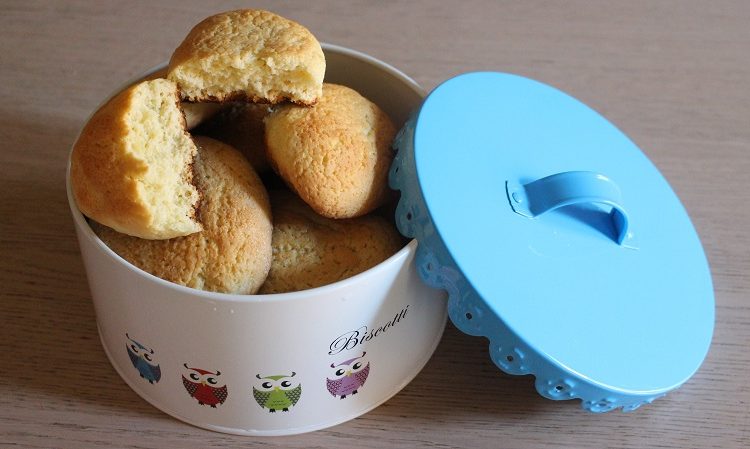 biscotti-da-inzuppo-con-ammoniaca