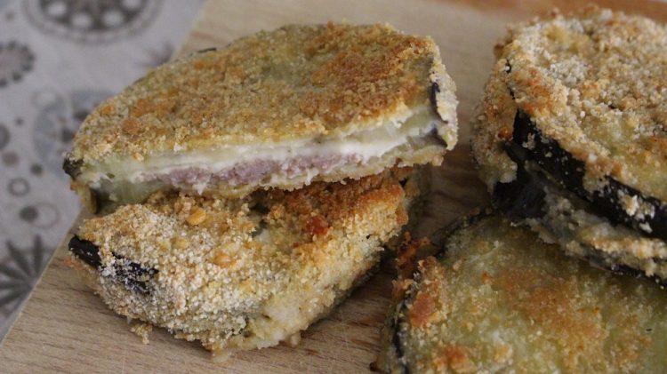 cotolette-melanzane-salsiccia-formaggio-il-pizzico-di-sale