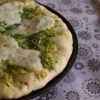pizza-zucchine-stracchino-senza-nichel-il-pizzico-di-sale