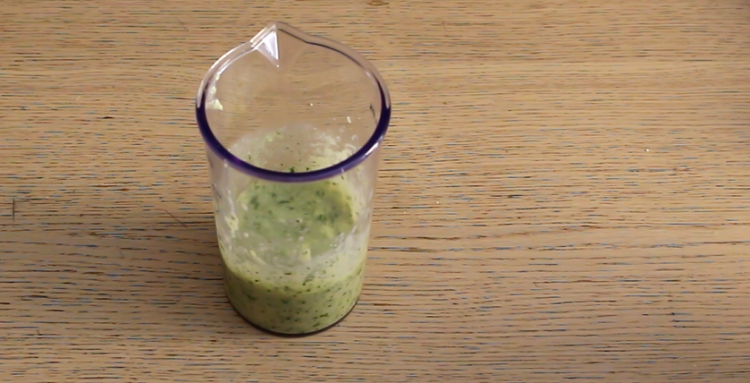 pesto-rucola-zucchine-senza-pinoli-il-pizzico-di-sale