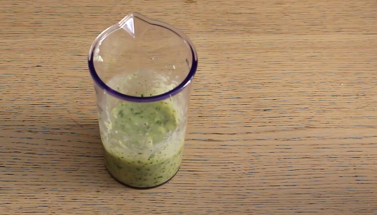 pesto-rucola-zucchine-senza-pinoli-il-pizzico-di-sale