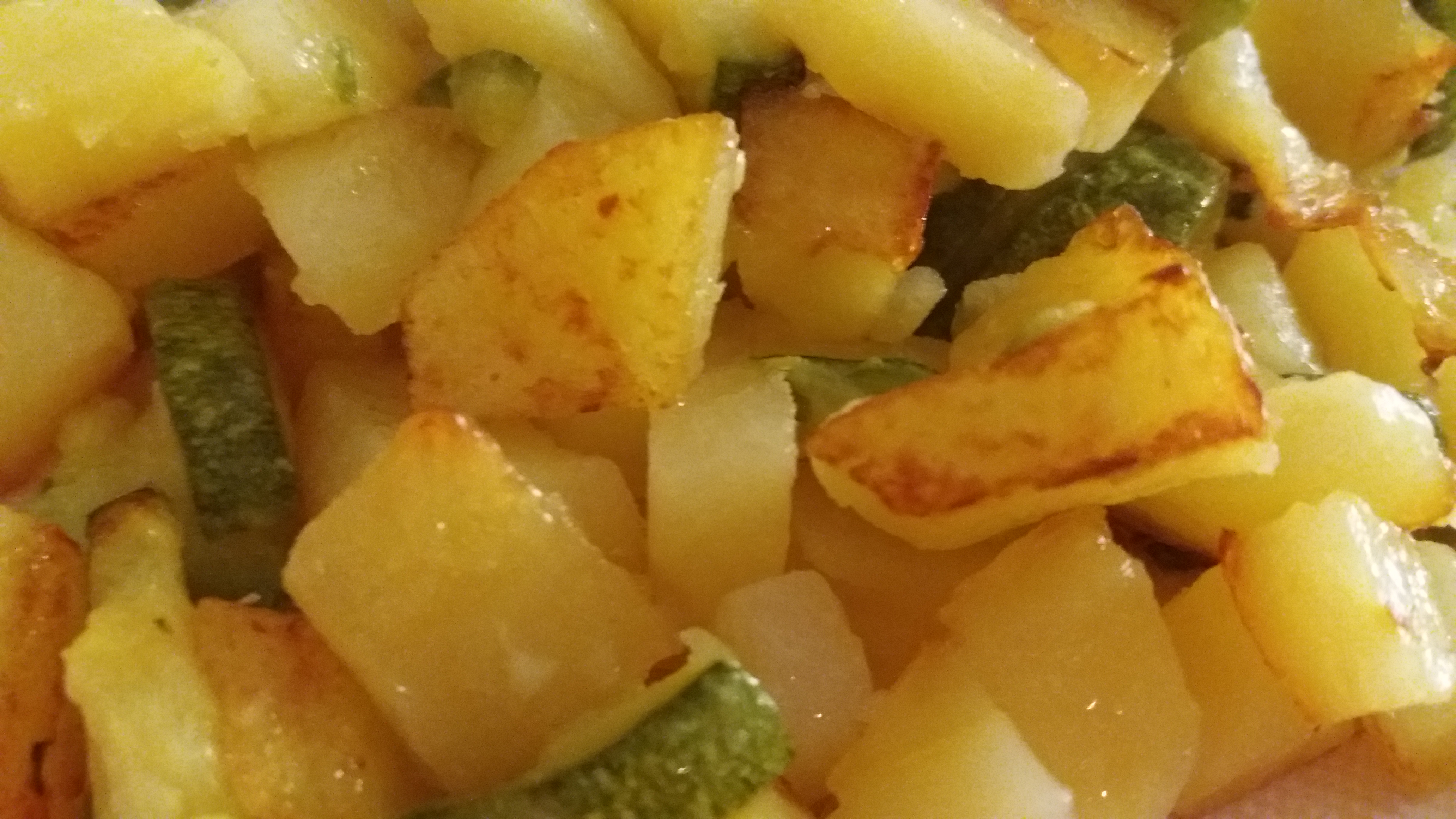 Ricette Per Zucchini In Padella.Patate E Zucchine In Padella Ricetta Veloce Il Pizzico Di Sale