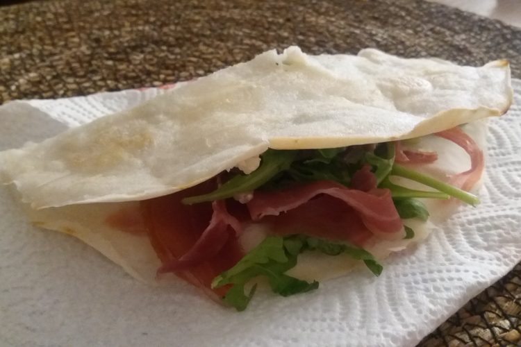 piadina-con-farina-di-riso-il-pizzico-di-sale