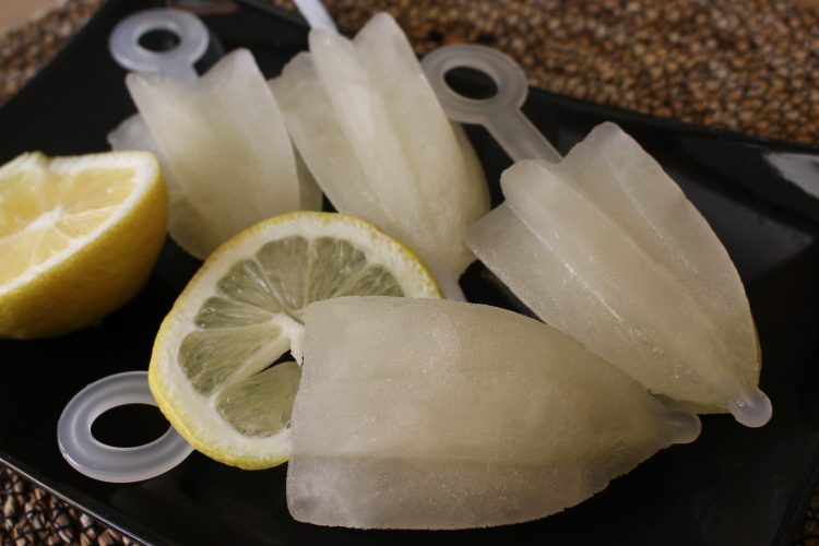 ghiaccioli-al-limone-fatti-in-casa