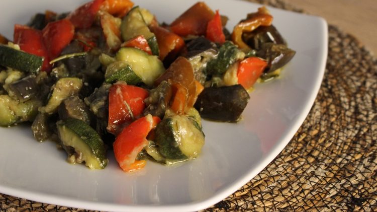 ciabotto-verdure-estive-in-padella-il-pizzico-di-sale