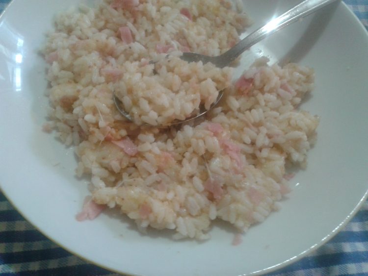 Riso-prosciutto-cotto-formaggio-ricetta