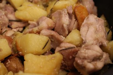 spezzatino-di-pollo-patate-il-pizzico-di-sale