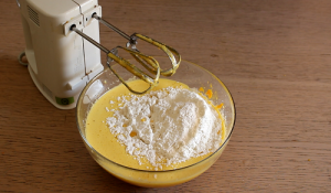 tortine-carote-mandorle-ricetta