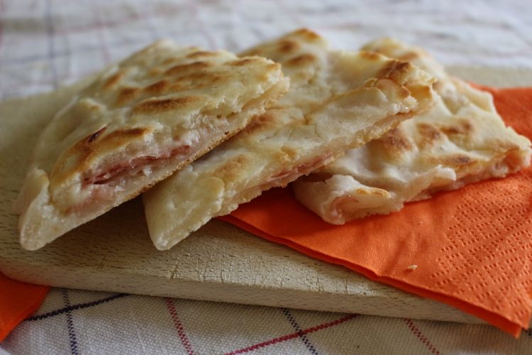 schiacciata-senza-glutine-il-pizzico-di-sale