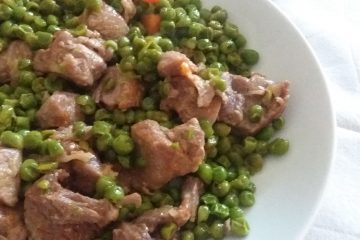 spezzatino-di-carne-piselli